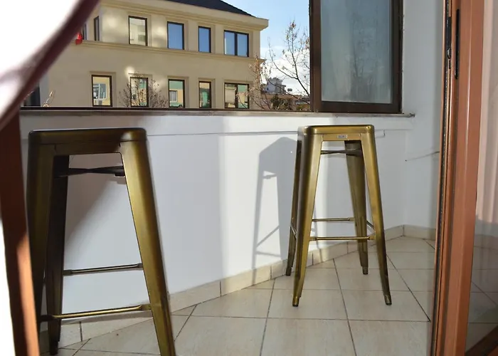 Apartment Rh Center Tirana